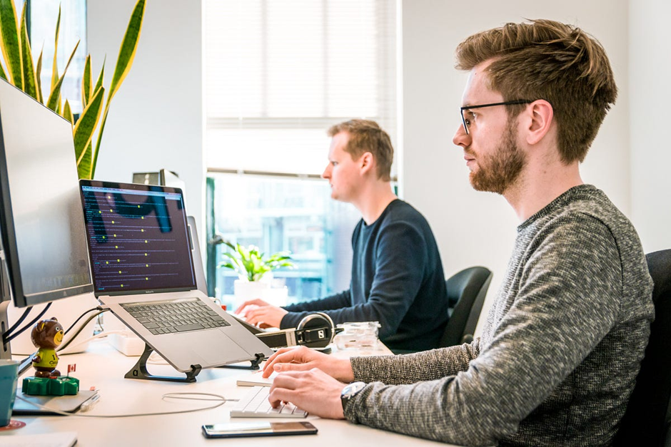 Some real world examples who leverage AI for Startup